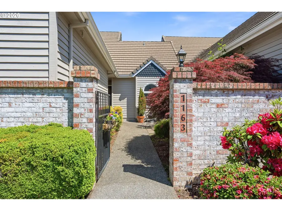 1163 Goose Creek Rd, Woodburn, OR 97071 - #2
