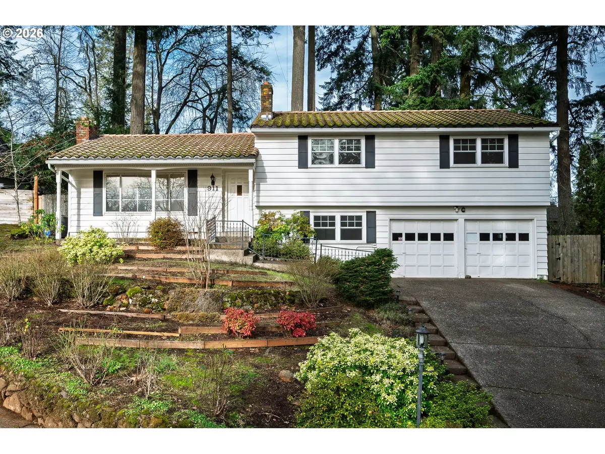 911 Huron Ct Se, Salem, OR 97302 - Image #1