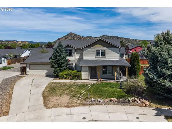 648 NE Cougar Loop, Prineville, OR 97754