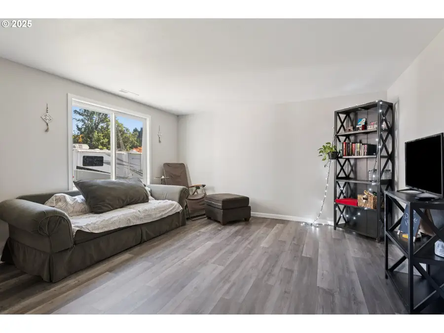 5302 NE 48th Ave, Vancouver, WA 98661 - Image #2