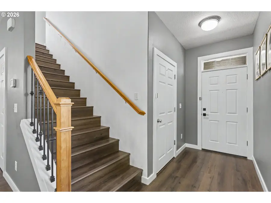 2200 S White Salmon Dr, Ridgefield, WA 98642 - #3
