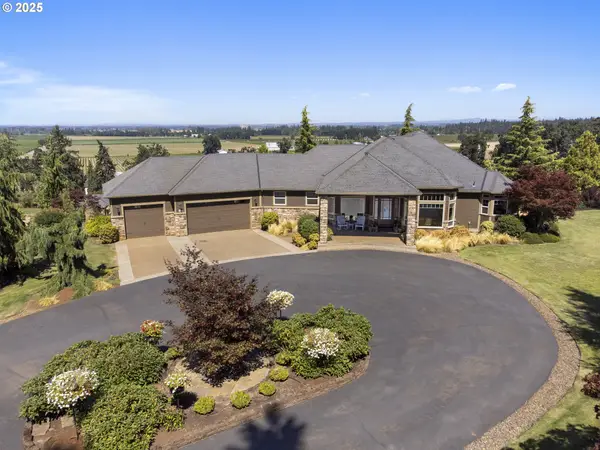 8438 Cascade Hwy, Silverton, OR 97381