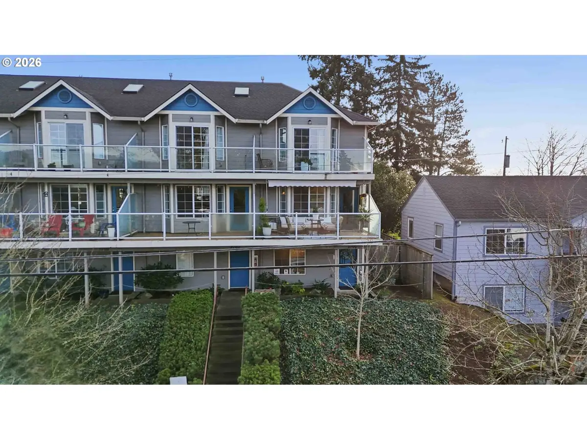 2760 E Mcloughlin Blvd, Vancouver, WA 98661 - Image #1