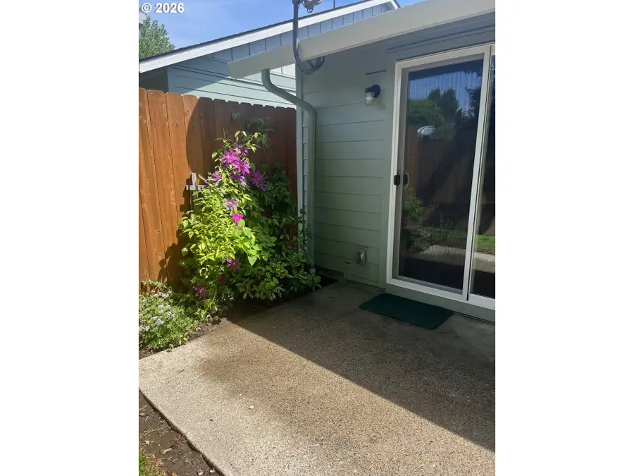 2347 SE 61st Ln, Hillsboro, OR 97123 - #3
