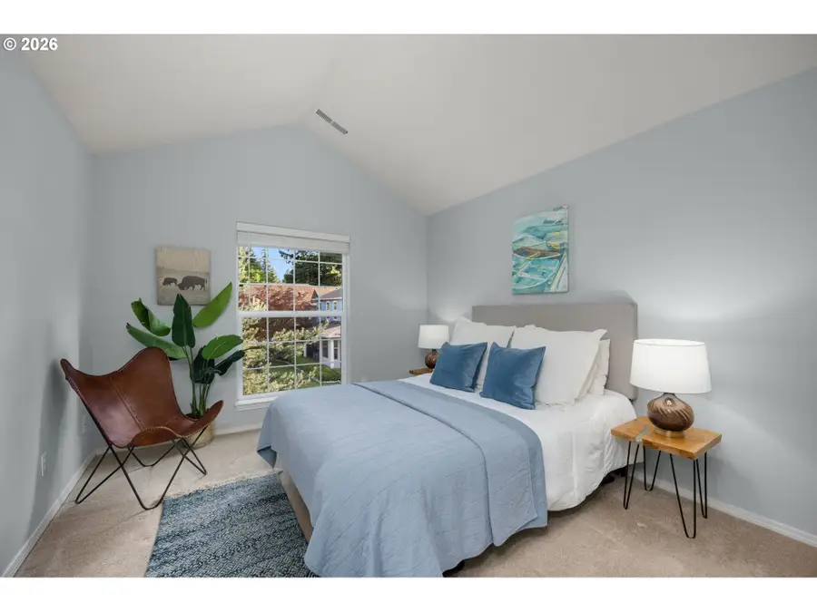 6301 Alyssa Ter, Lake Oswego, OR 97035 - #2