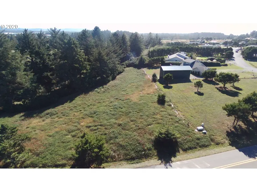 Seabird, Bandon, OR 97411 - Image #3