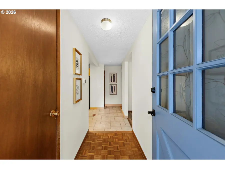 5540 SW Seymour St, Portland, OR 97221 - #2