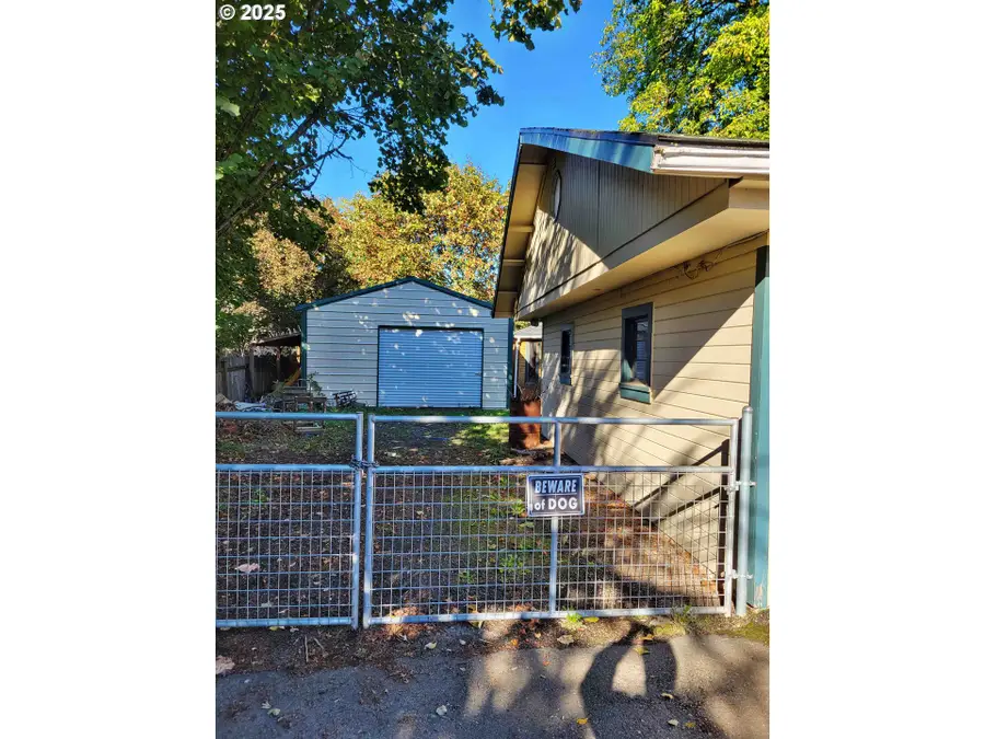 621 S Second St, Toledo, WA 98591 - Image #3