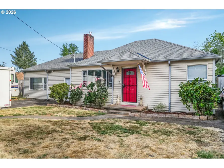 16523 SE Clinton St, Portland, OR 97236 - #2