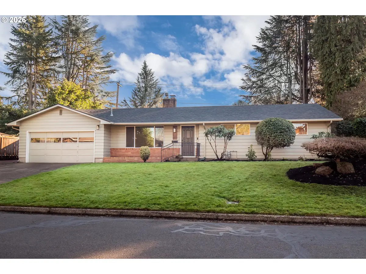 2668 Jeppesen Acres Rd, Eugene, OR 97401 - Image #1