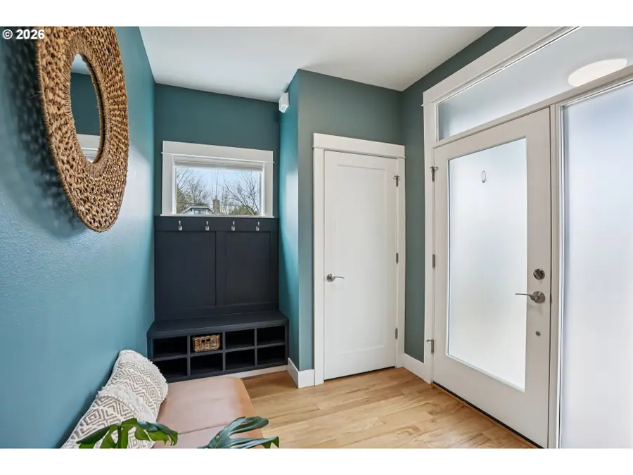 2046 SE 51st Ave, Portland, OR 97215 - #3