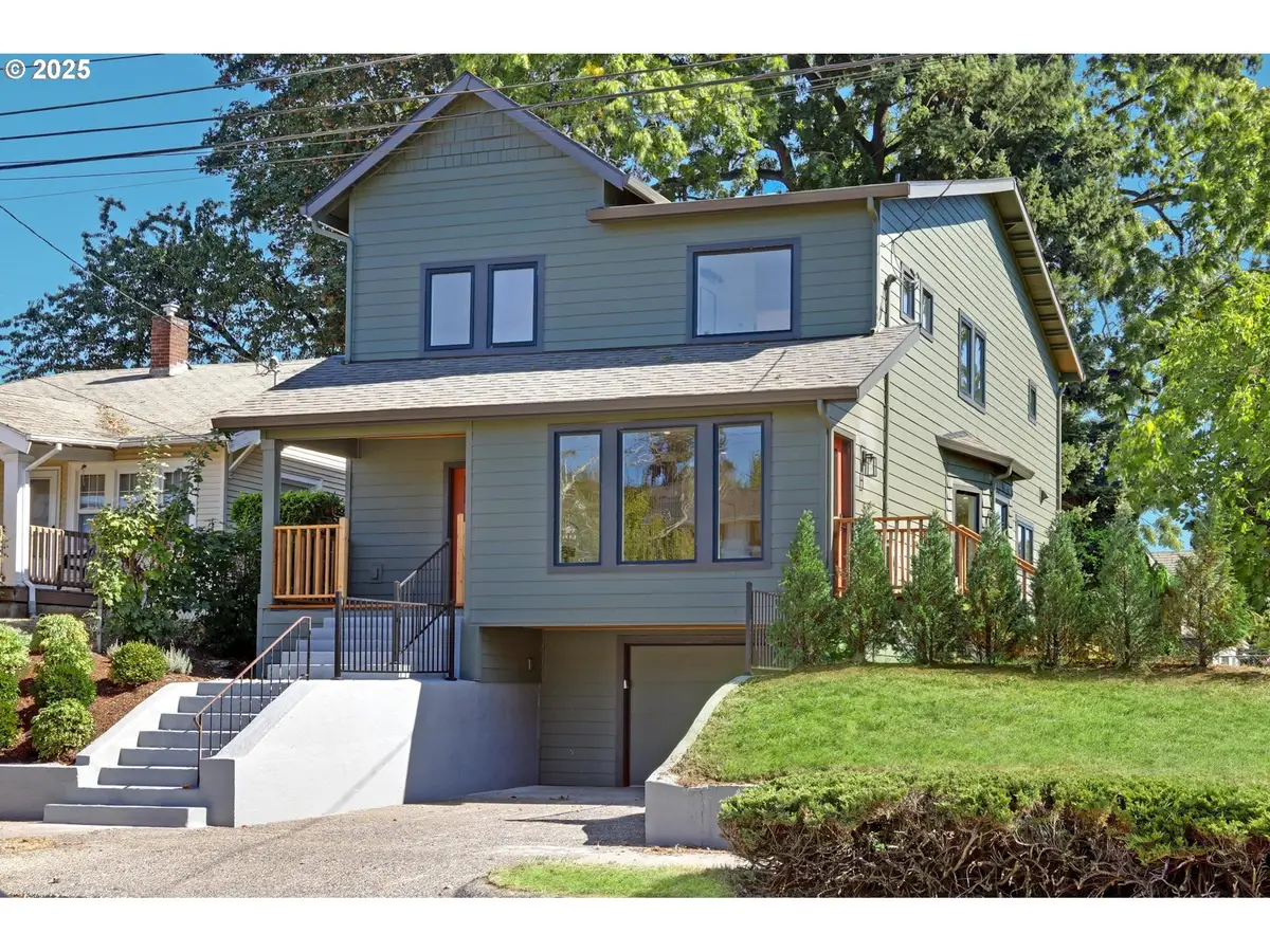 4750 N Kerby Ave, Portland, OR 97217 - Image #1