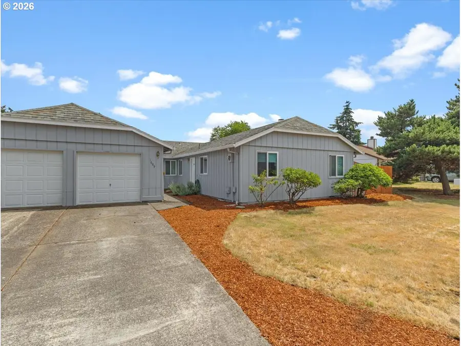1611 SE Blairmont Dr, Vancouver, WA 98683 - #2