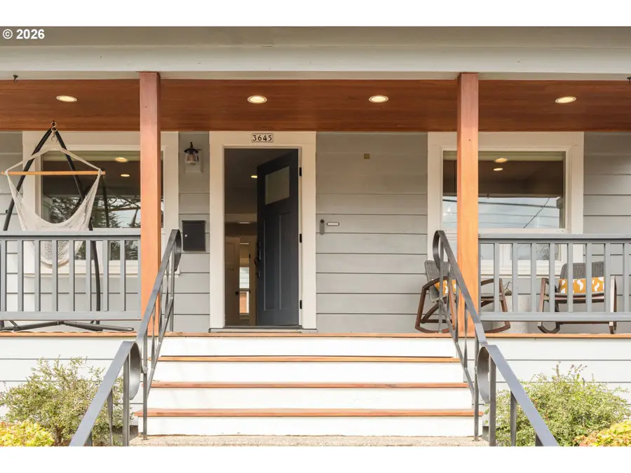 3645 SE Center St, Portland, OR 97202 - #3