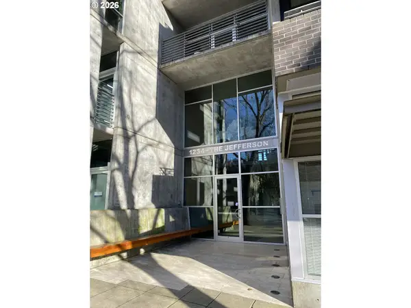 1234 SW 18th Ave #301, Portland, OR 97205