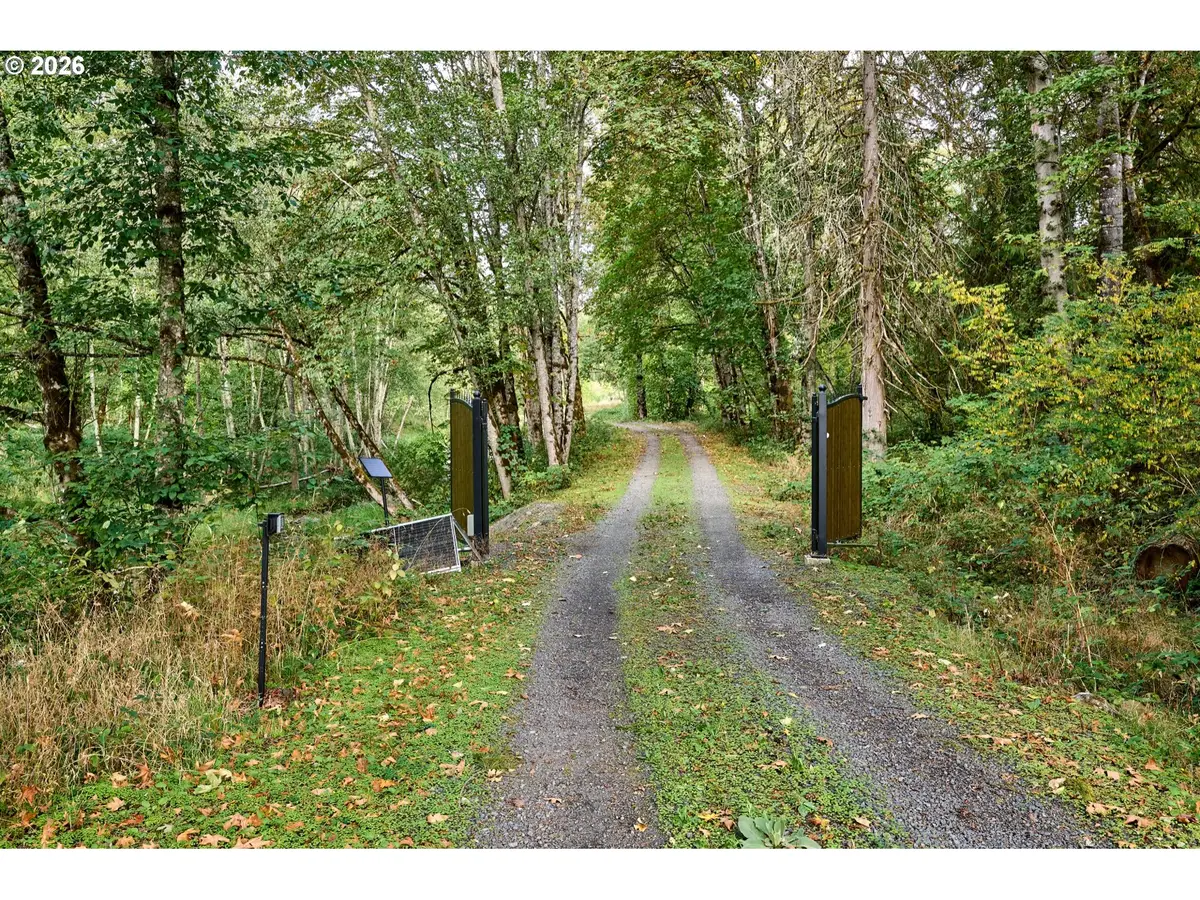 32577 Dickey Prairie Rd, Molalla, OR 97038 - #1
