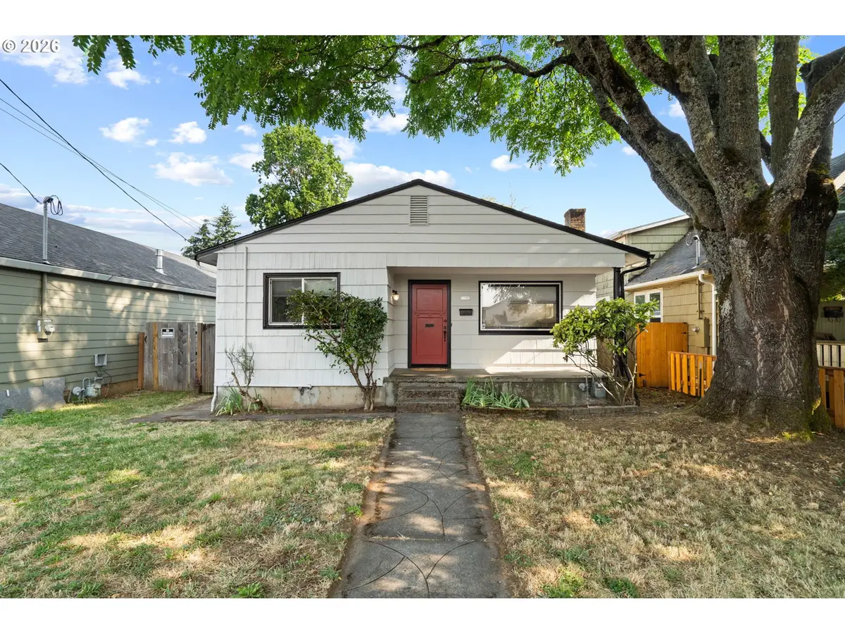 7103 SE Rhone St, Portland, OR 97206 - #1