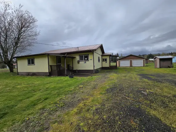 563 Shanklin Rd, Onalaska, WA 98570