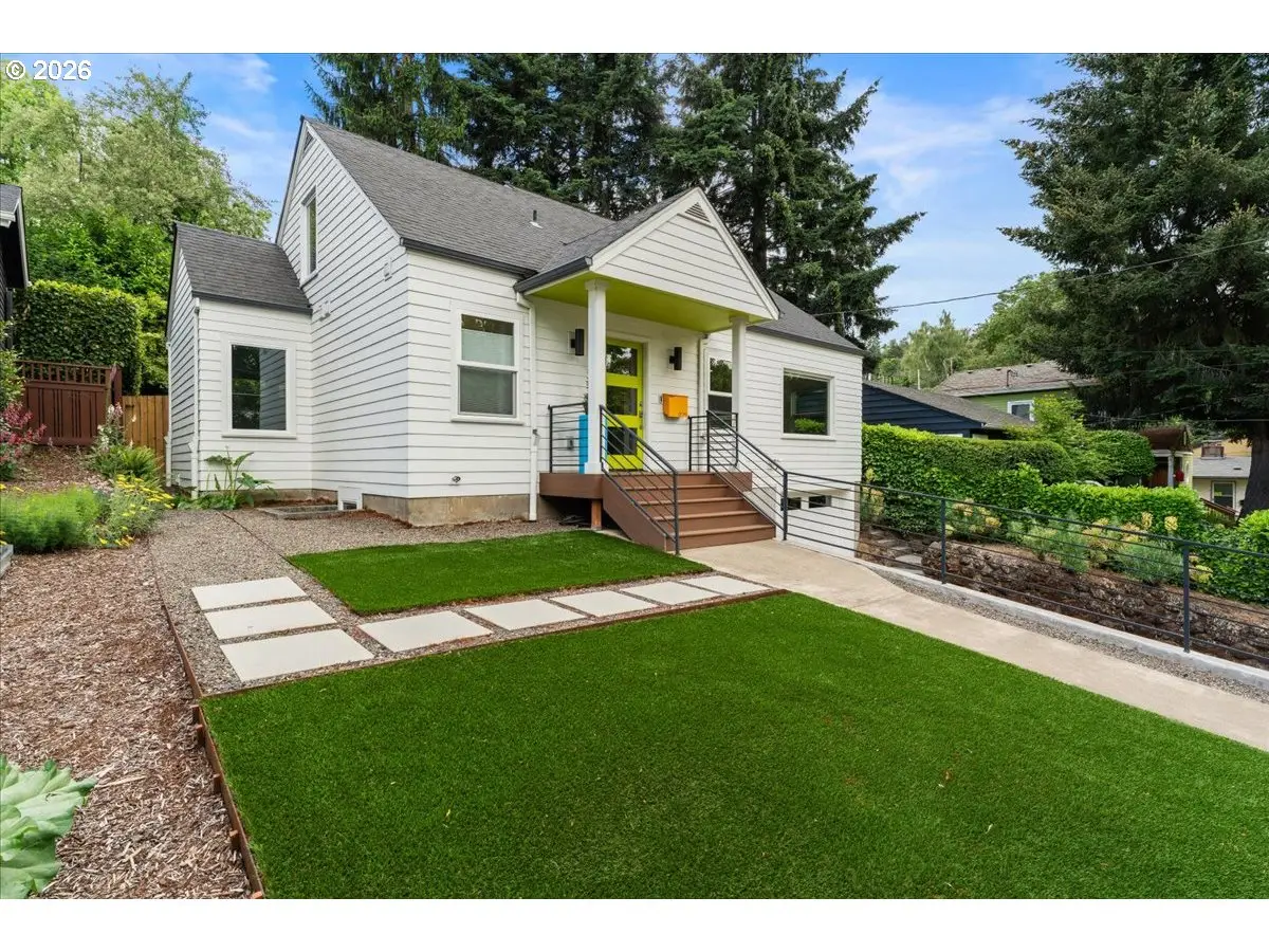 2852 NW Upshur St, Portland, OR 97210 - #1