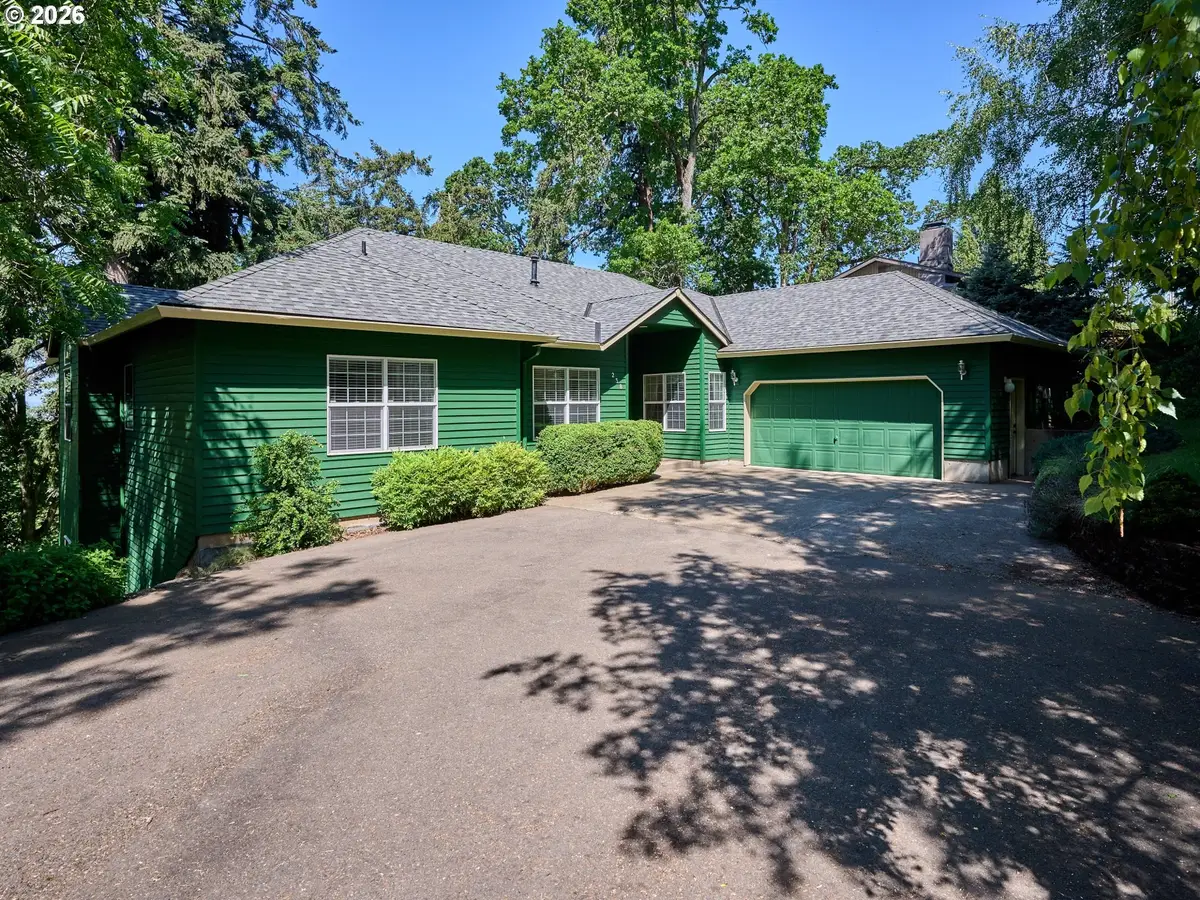 238 Rock St, Silverton, OR 97381 - #1