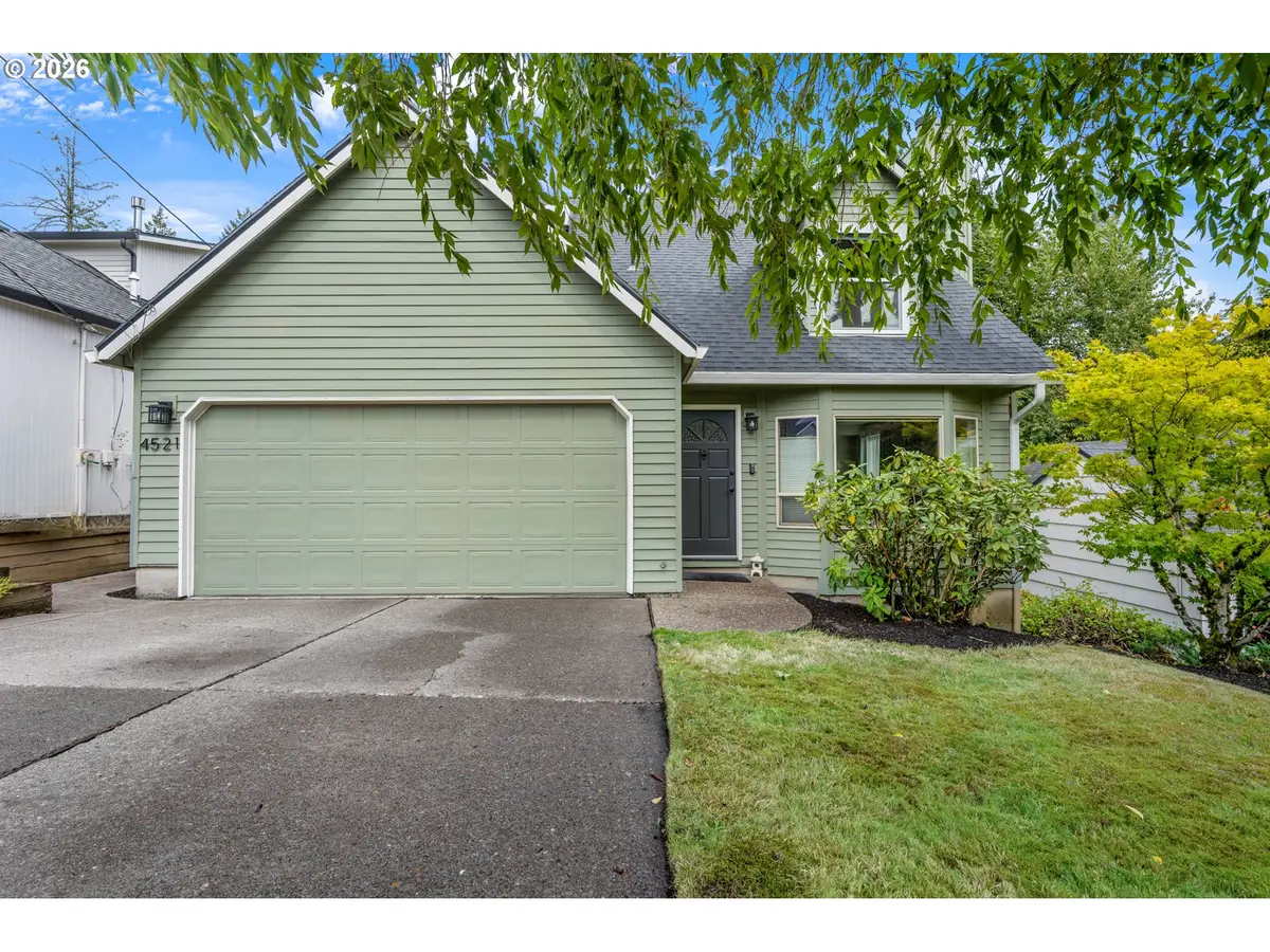 4521 SW Brugger St, Portland, OR 97219 - #1