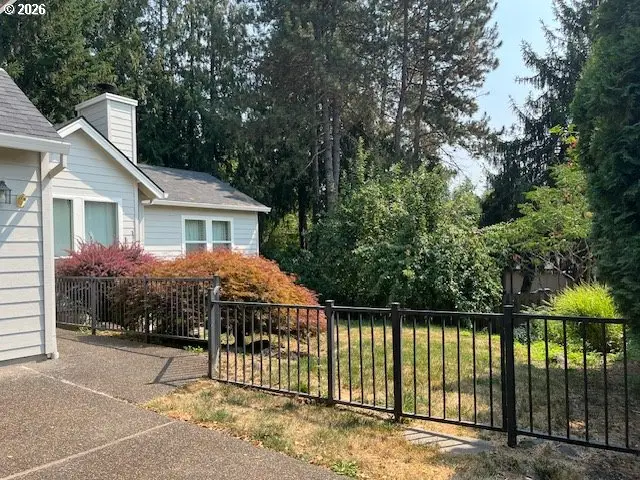 5702 SW Seymour St, Portland, OR 97221 - #2
