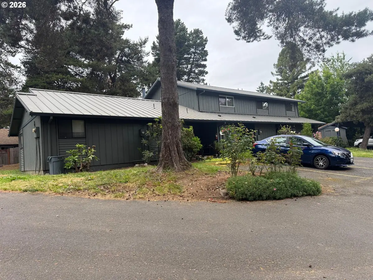 12369 SW Walnut St, Portland, OR 97223 - #1