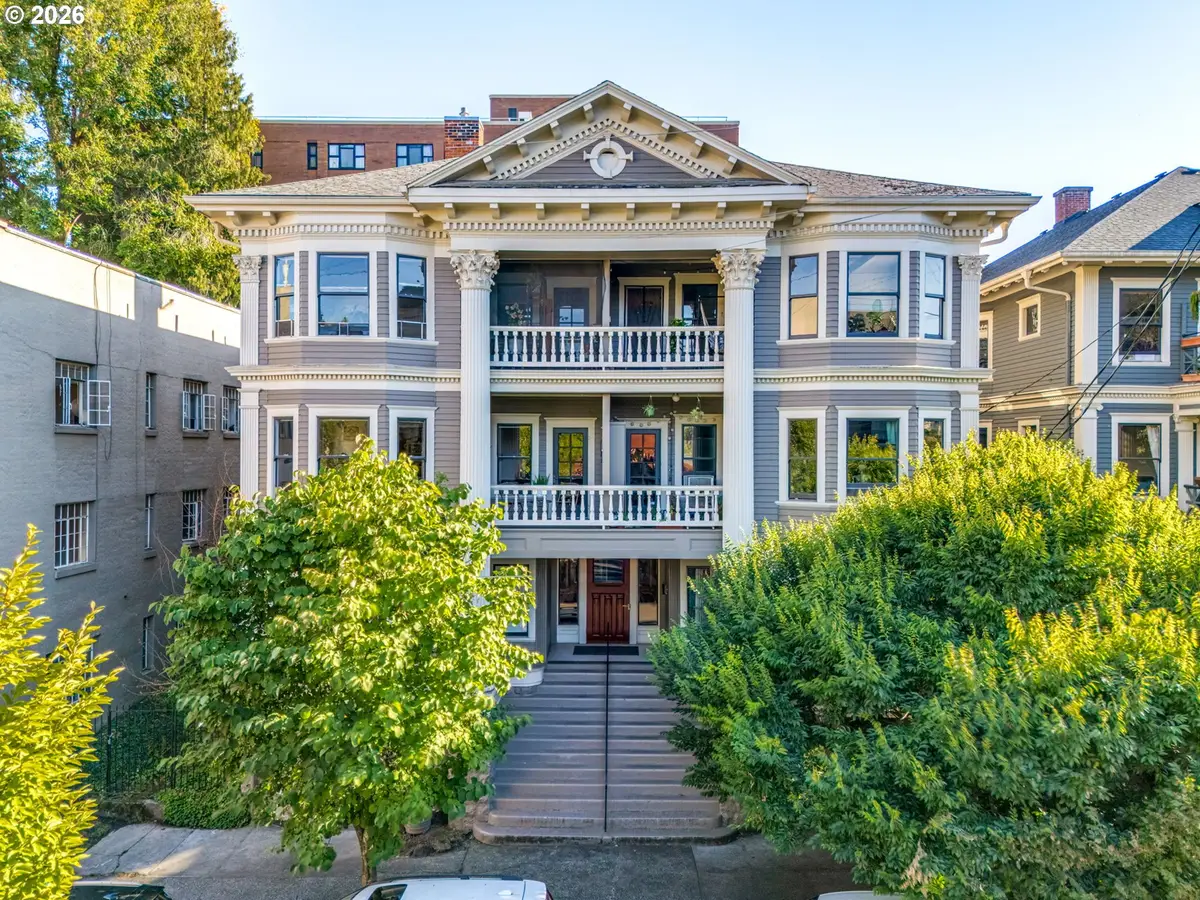 2046 NW Flanders St #22, Portland, OR 97209 - #1
