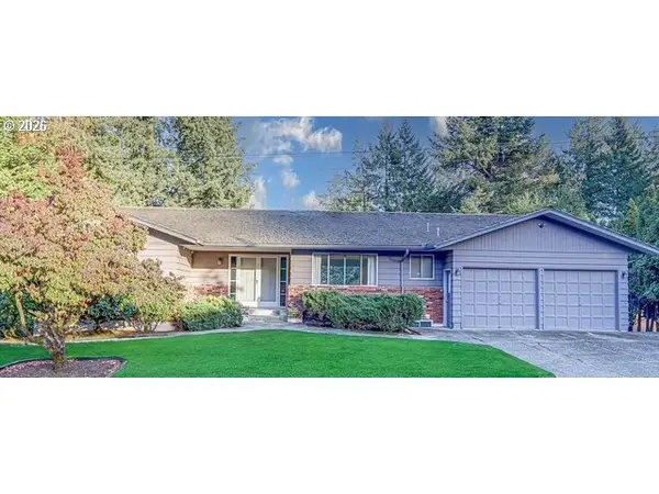 15546 SE Green Hills Ct, HappyValley, OR 97086