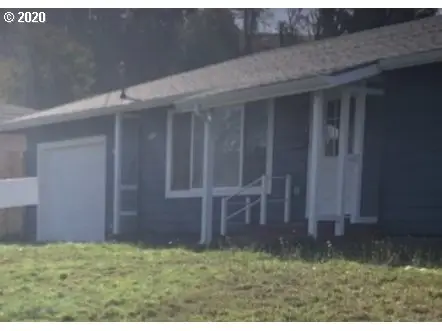 918 2nd Ave, SweetHome, OR 97386