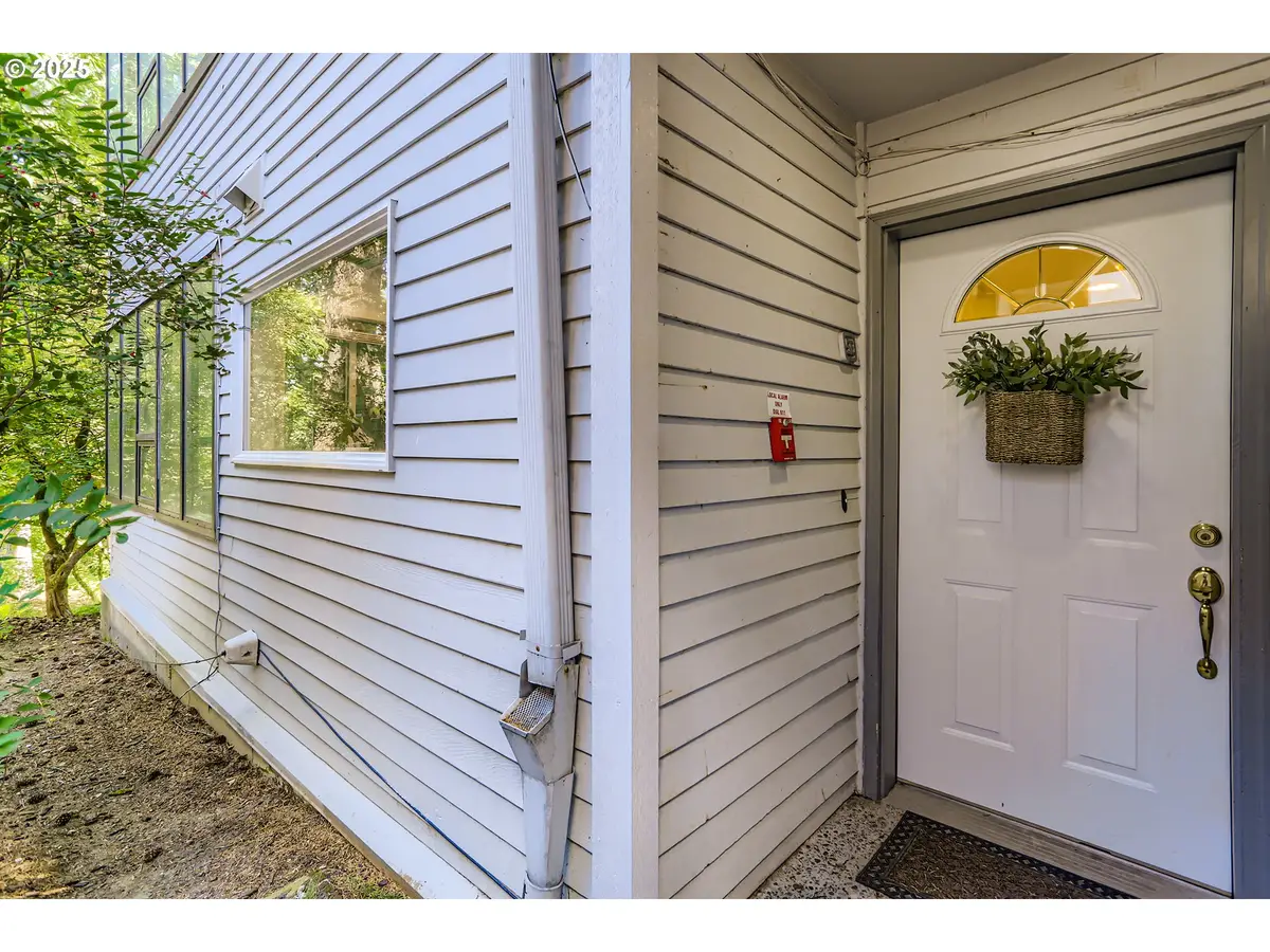 48 Eagle Crest Dr #5E, Lake Oswego, OR 97035 - Image #1