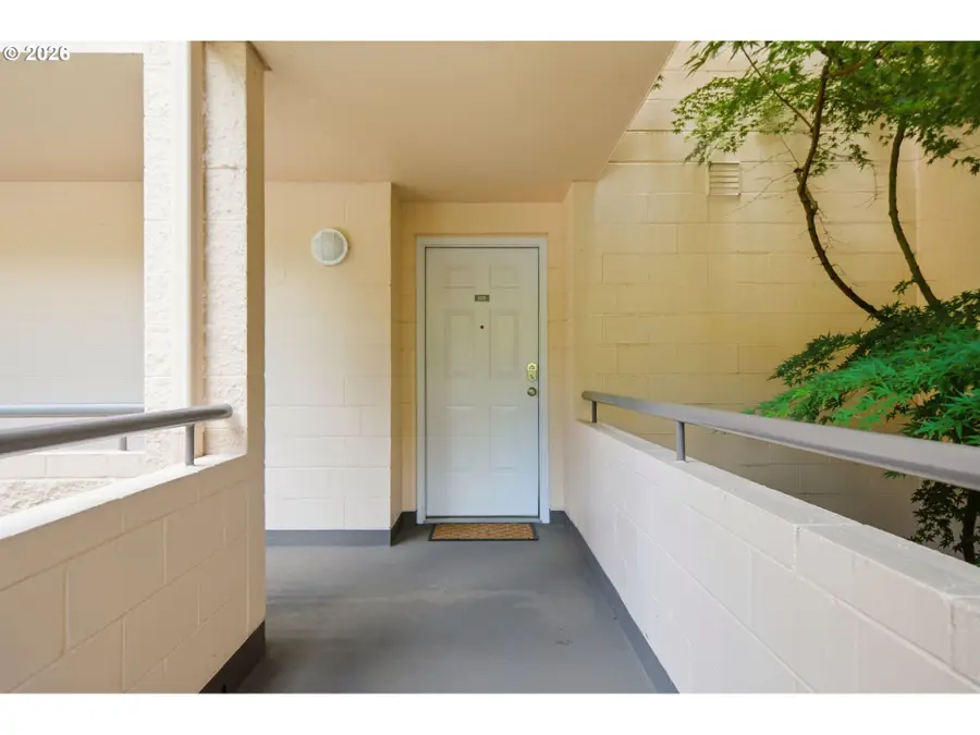 6625 W Burnside Rd #226, Portland, OR 97210 - #2