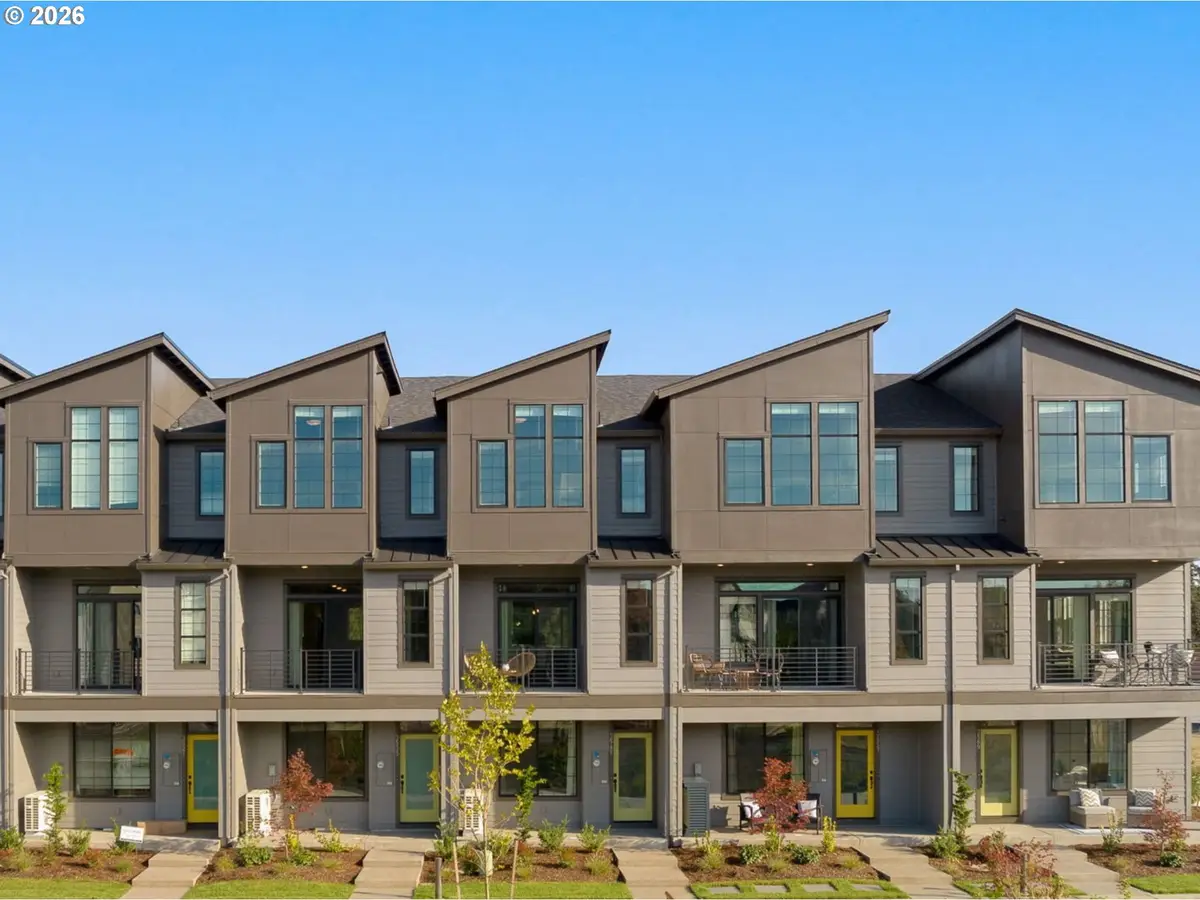 5093 SE Davis Rd, Hillsboro, OR 97123 - #1