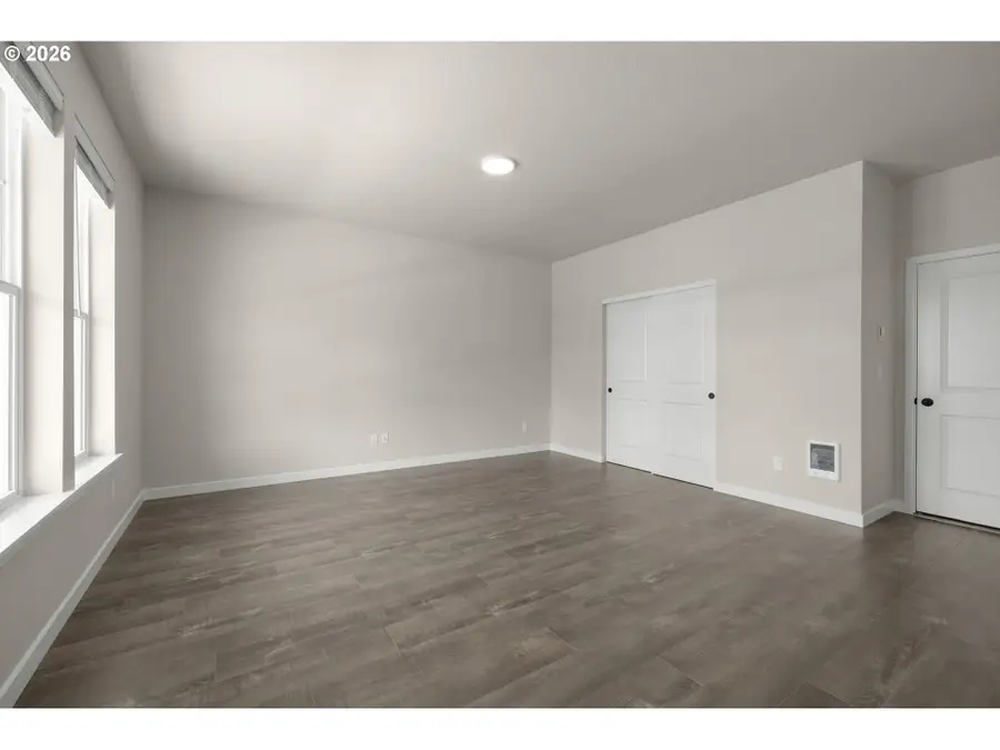 5093 SE Davis Rd, Hillsboro, OR 97123 - #3