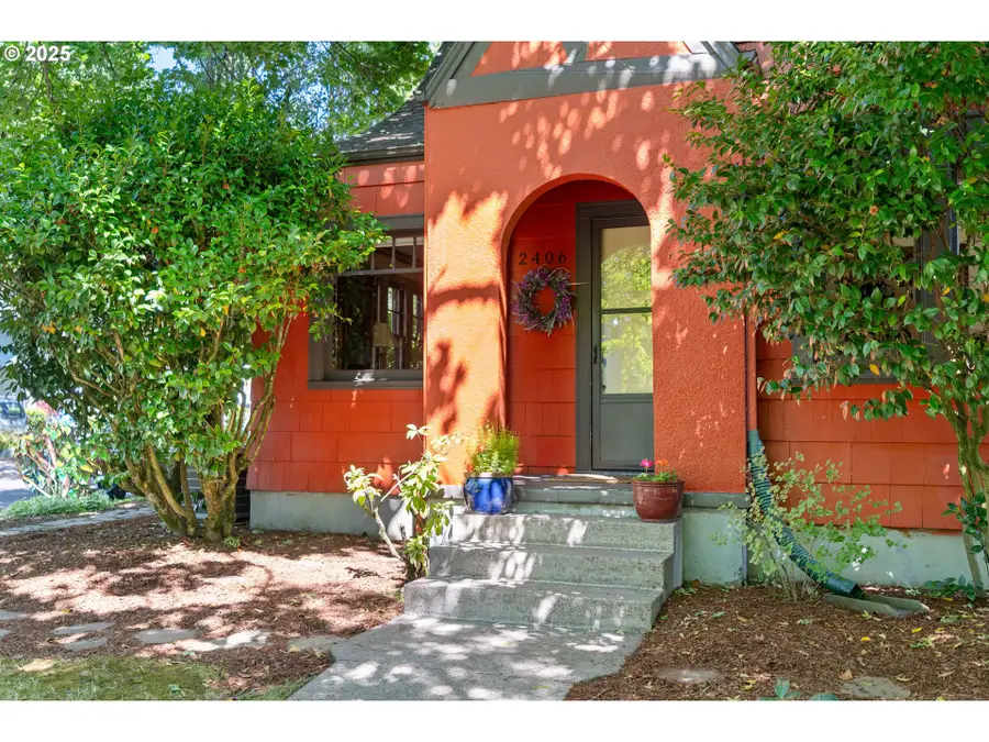 2406 SE 30th Ave, Portland, OR 97214 - Image #2