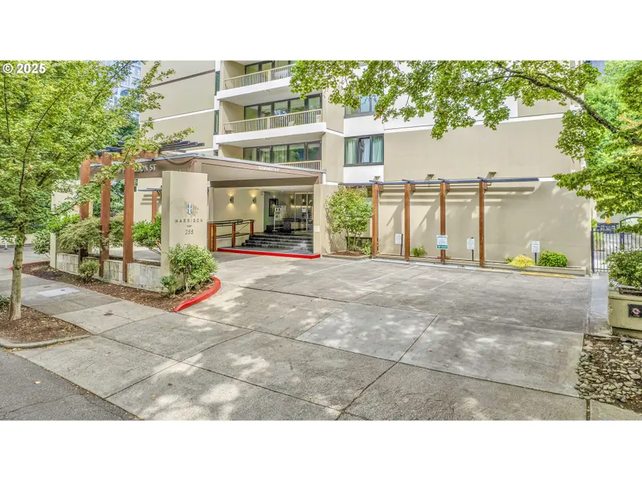 255 SW Harrison St #12G, Portland, OR 97201 - Image #2