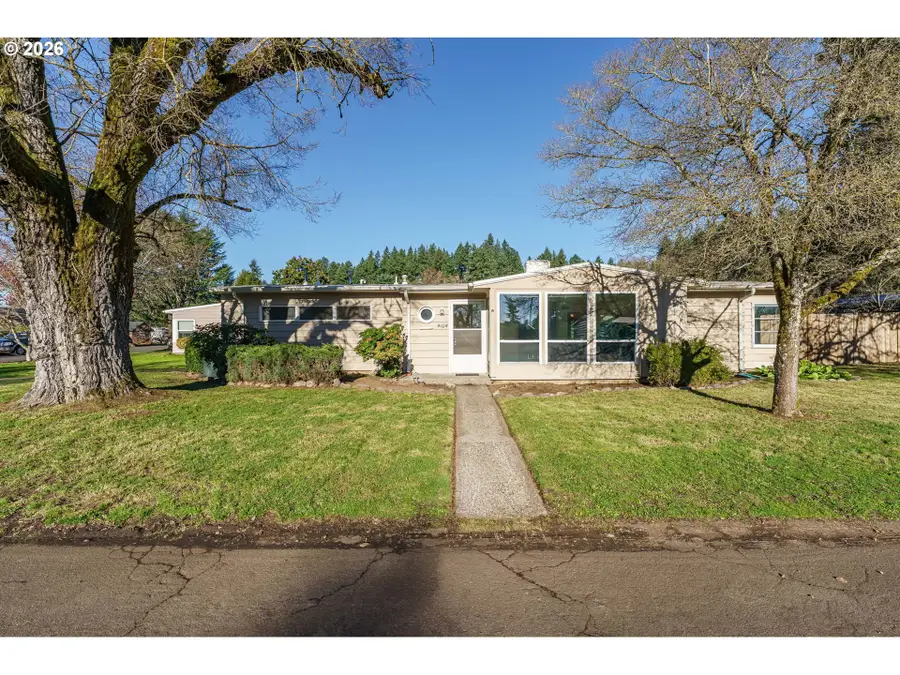 4104 Farview Dr, Vancouver, WA 98661 - Image #2