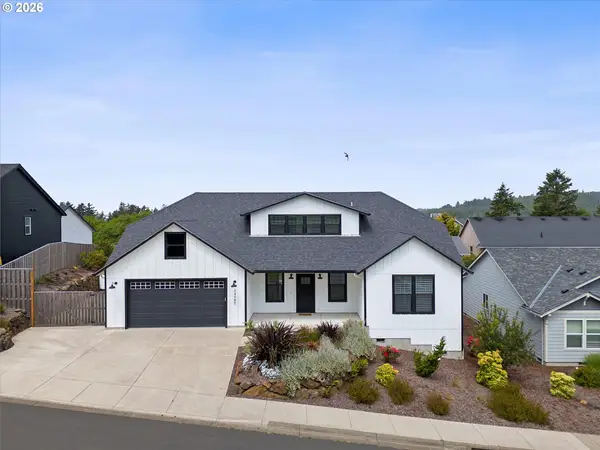 34980 Lahaina Loop Rd, PacificCity, OR 97135