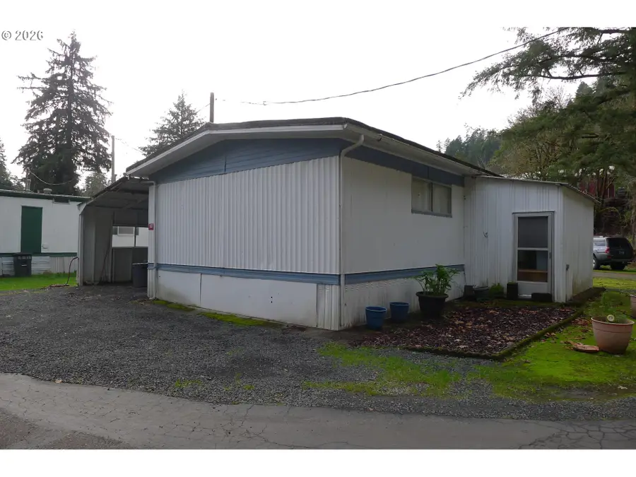 212 Woodpecker Ln, Elkton, OR 97436 - Image #3