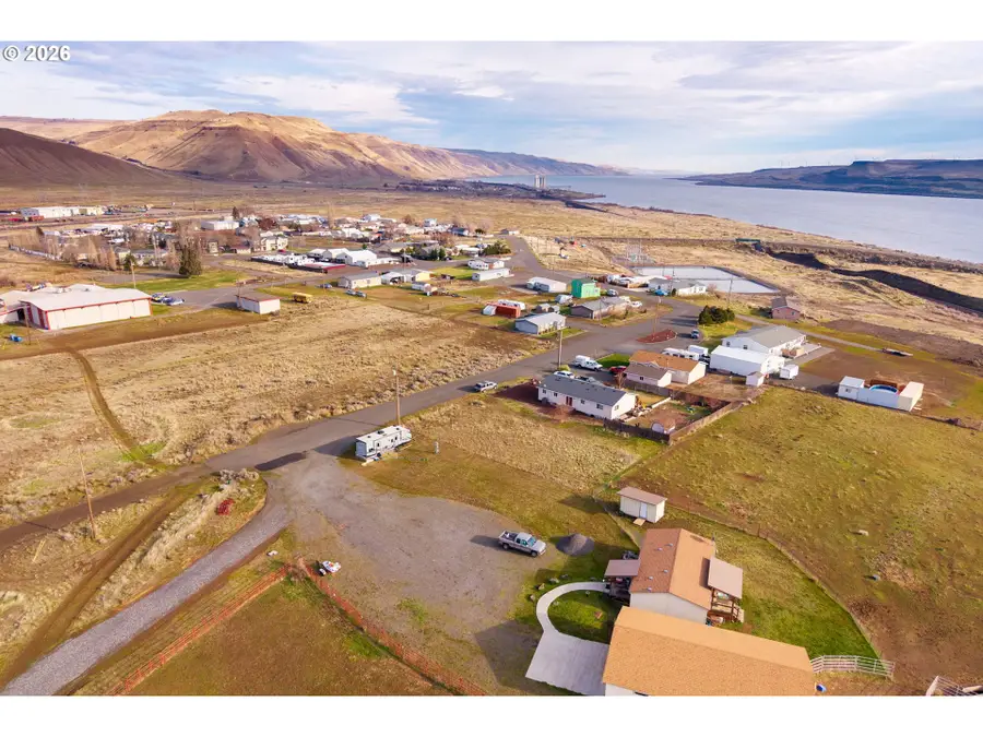 Poplar St #33, Roosevelt, WA 99356 - Image #2