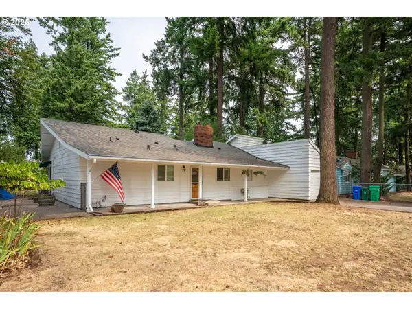 13039 NE Schuyler St, Portland, OR 97230