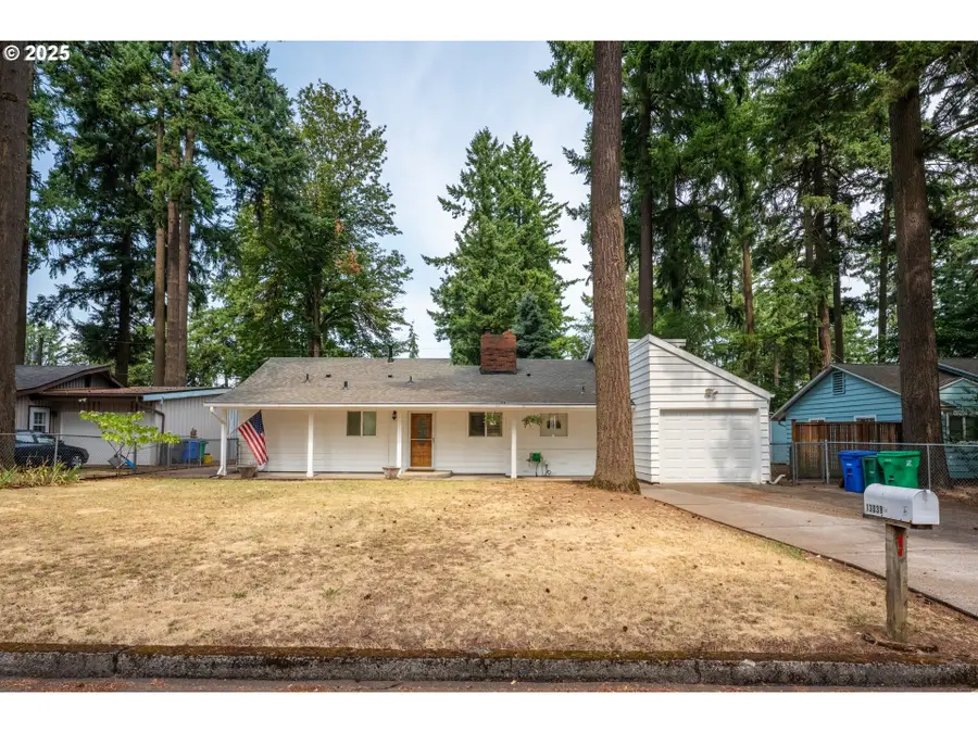 13039 NE Schuyler St, Portland, OR 97230 - #2