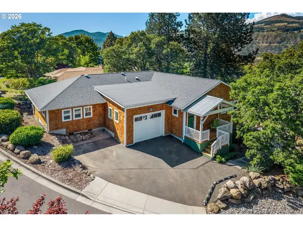 912 Elan Dr, HoodRiver, OR 97031
