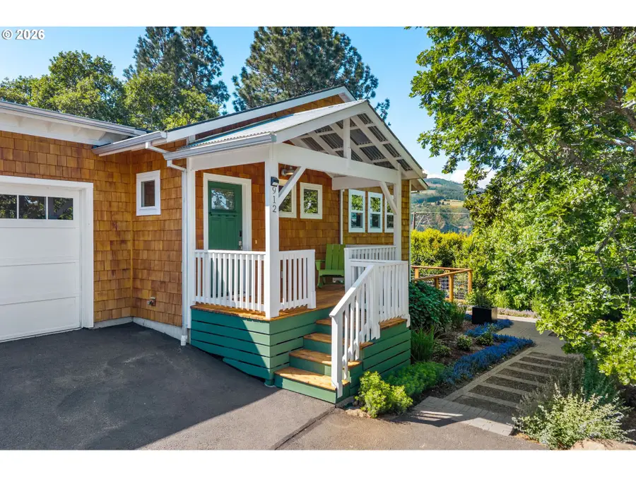 912 Elan Dr, Hood River, OR 97031 - #2