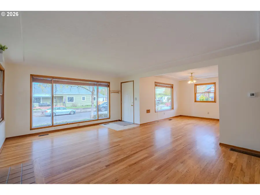 5026 SE Insley St, Portland, OR 97206 - #3