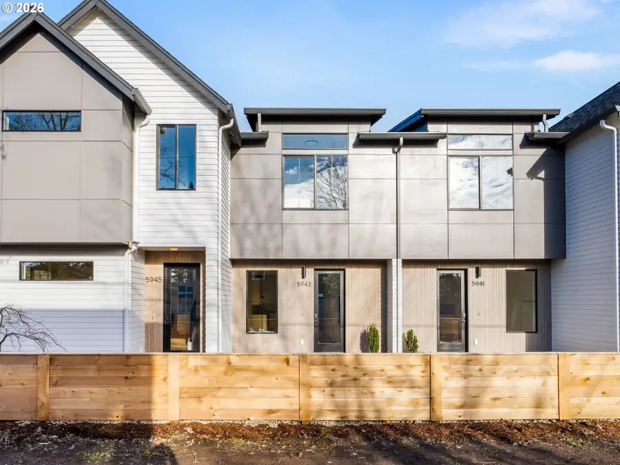 5943 SE 60th Ave, Portland, OR 97206 - Image #2