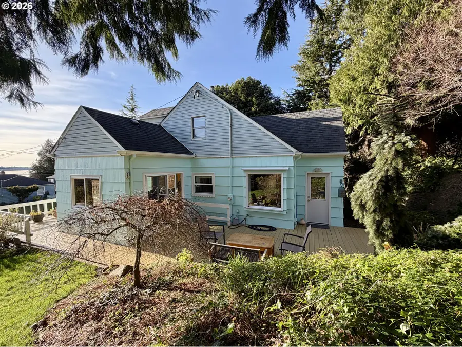 859 Glasgow Ave, Astoria, OR 97103 - #2