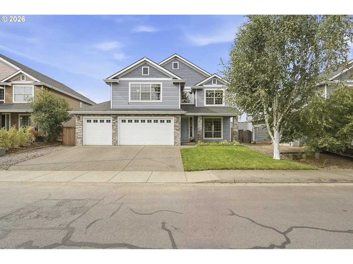 652 June Dr, Molalla, OR 97038 - #1
