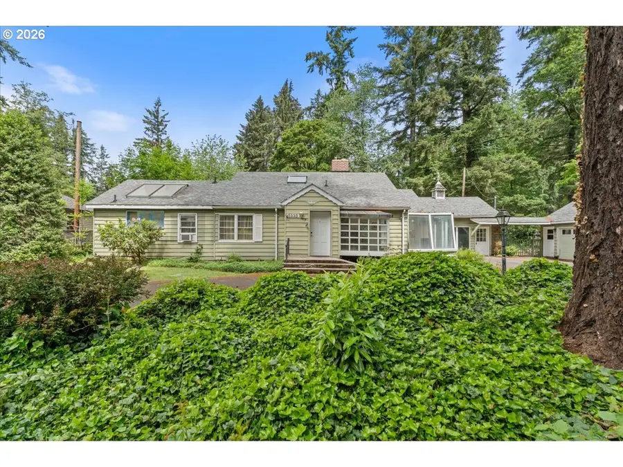 5335 SW Madrona St, Northwest Clackamas, OR 97035 - #2