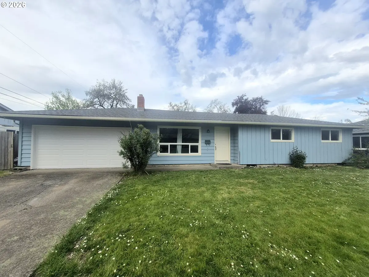 1141 W 24th Ave, Eugene, OR 97405 - #1